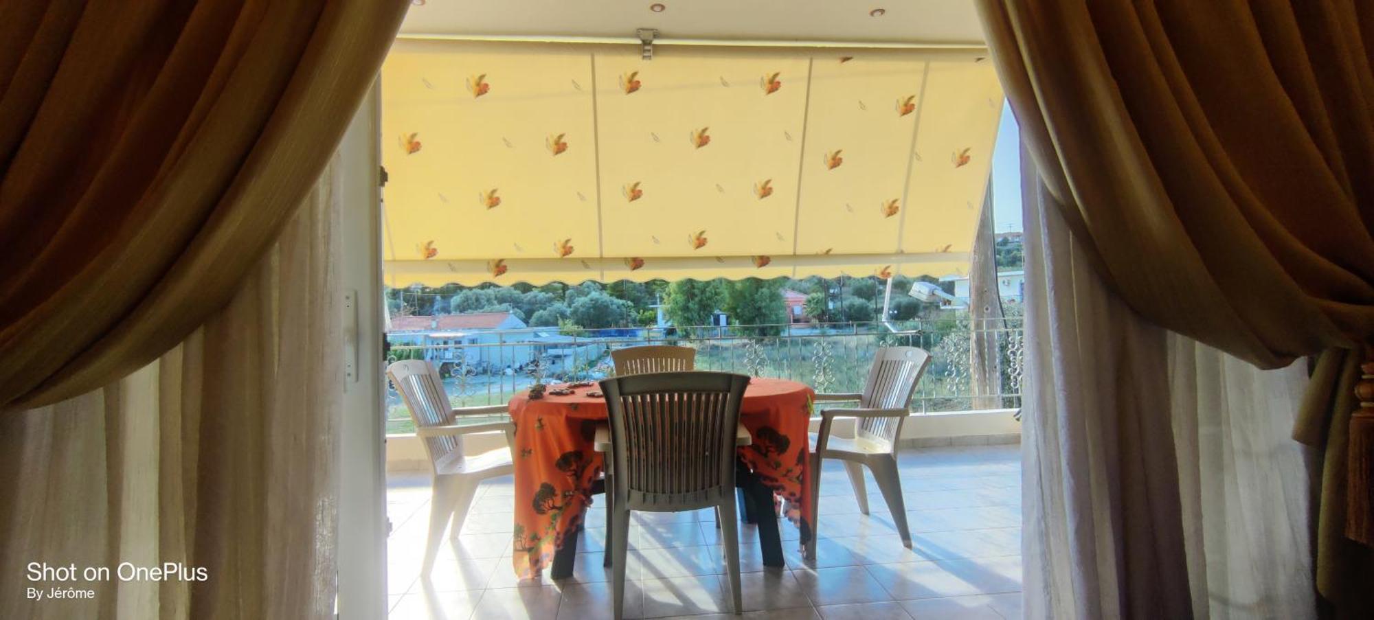 Maria Guesthouse Aliveri Rum bild