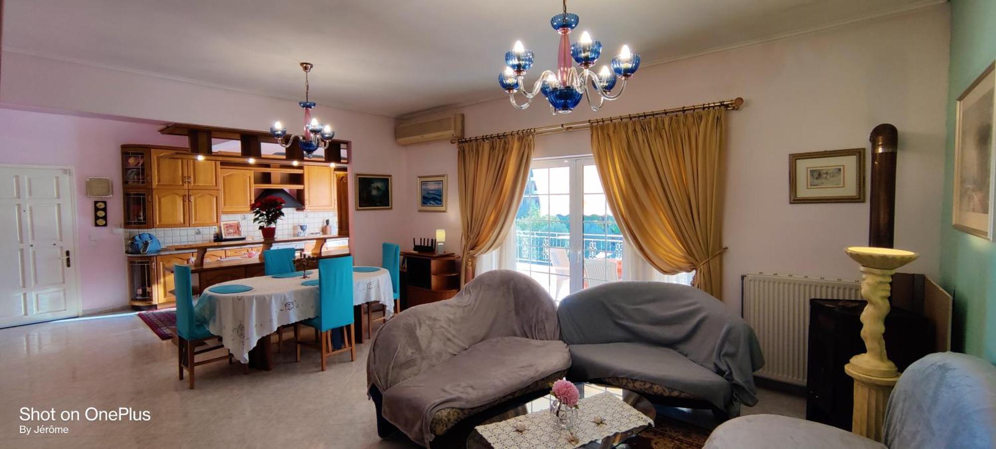 Maria Guesthouse Aliveri Rum bild