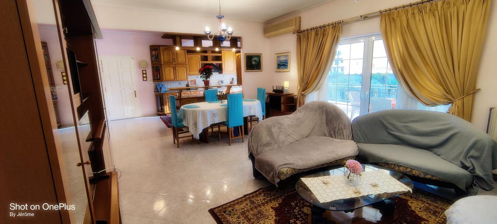 Maria Guesthouse Aliveri Rum bild