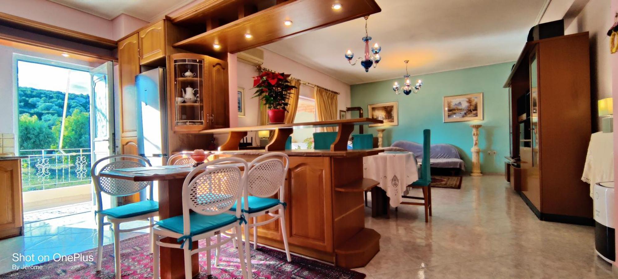 Maria Guesthouse Aliveri Rum bild